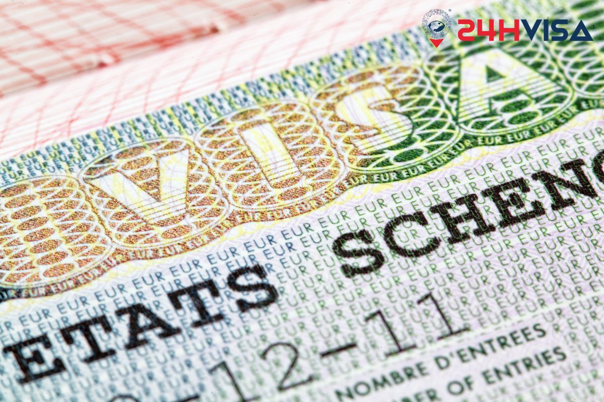 Lưu ý khi chuẩn bị hồ sơ xin Visa công tác Pháp