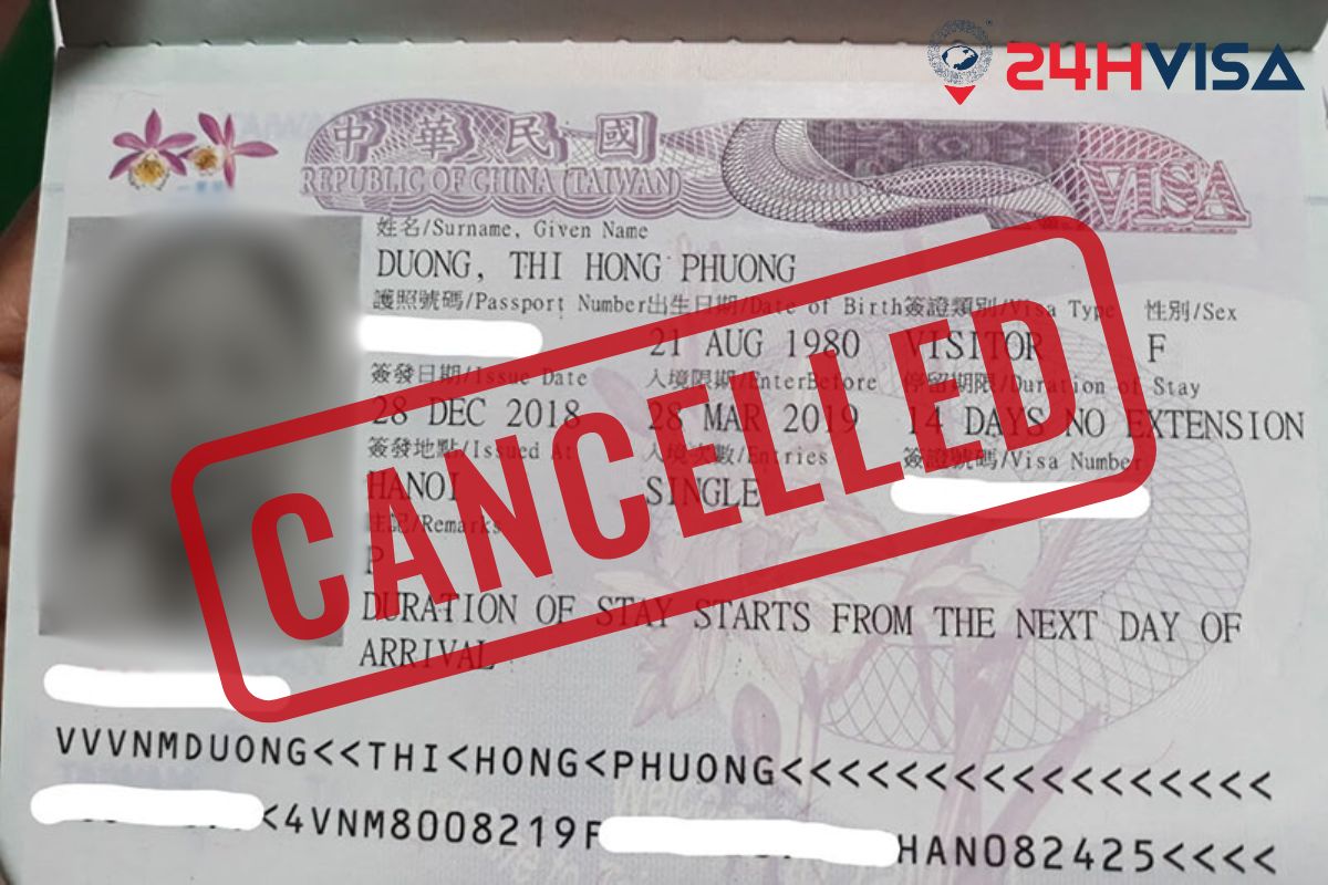 Visa có dấu VOID, CANCELLED